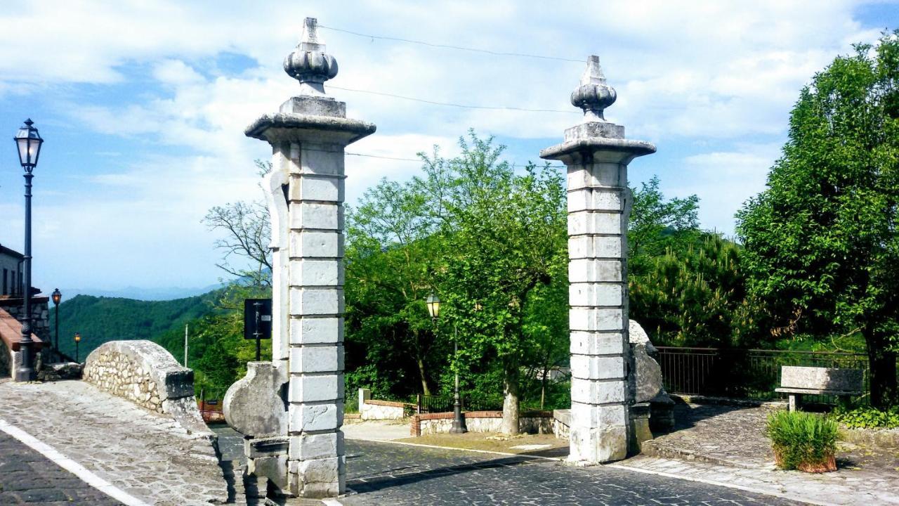 B&B Le Colonne Montefusco エクステリア 写真