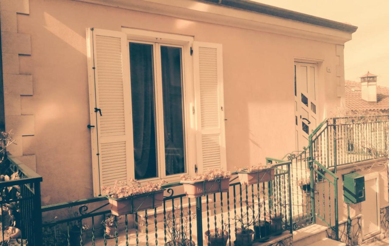 B&B Le Colonne Montefusco エクステリア 写真